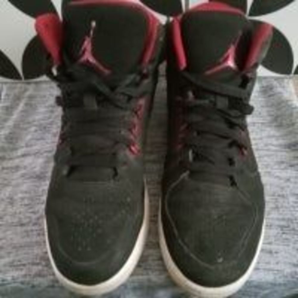 Air Jordan 1s flight 3